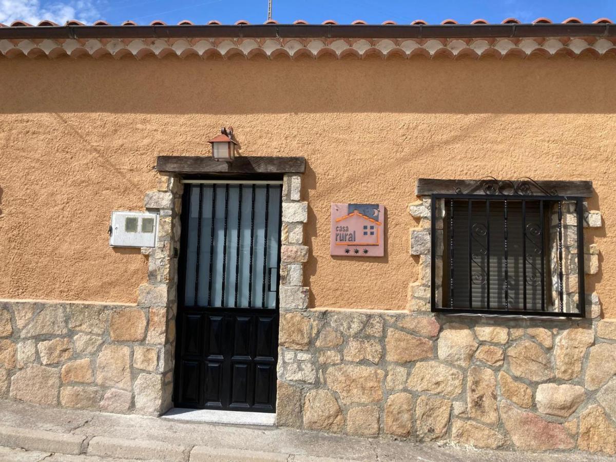Casa Rural Neira Almenara de Tormes 外观 照片