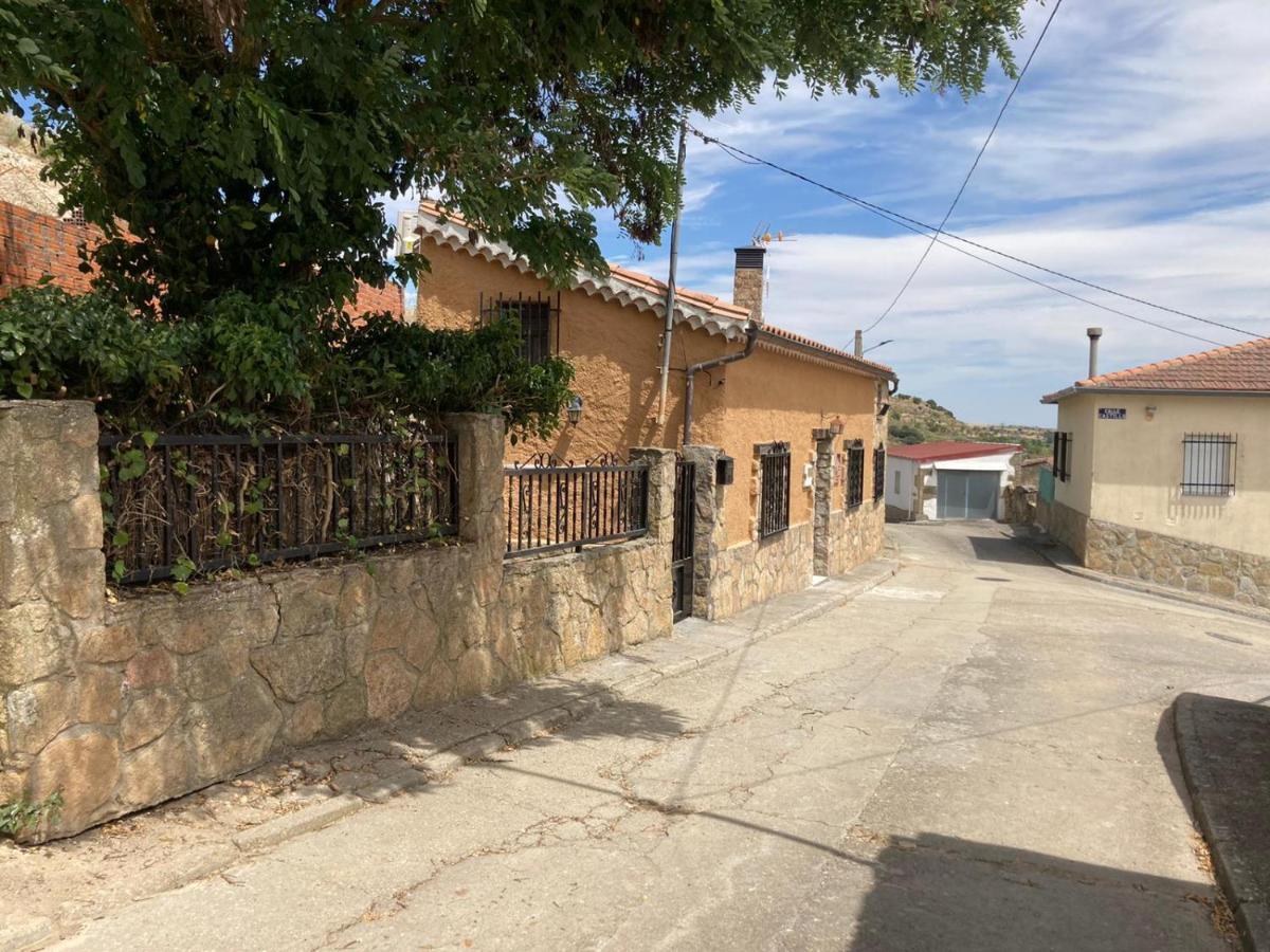Casa Rural Neira Almenara de Tormes 外观 照片